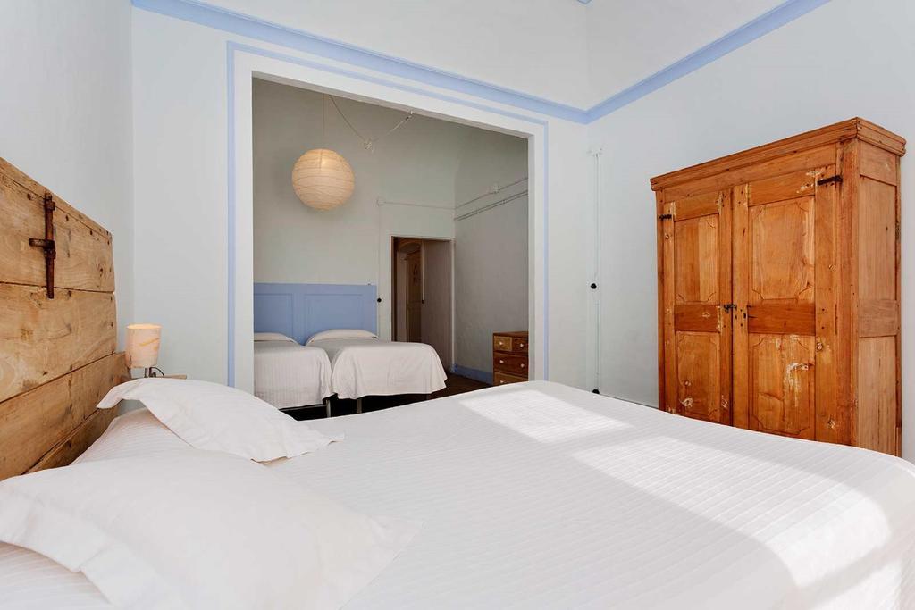 Can Felicia Hotel Beuda Cameră foto